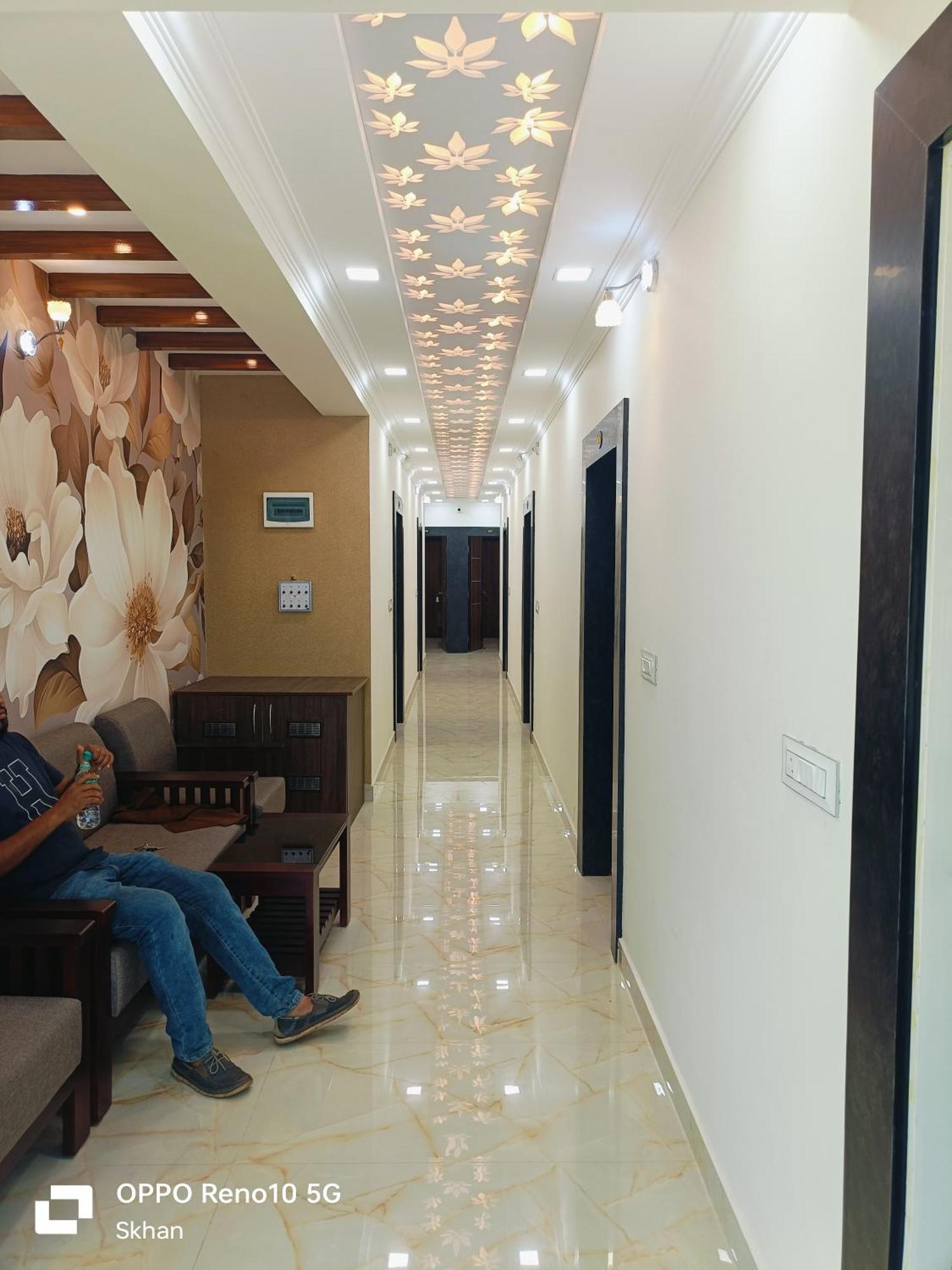 Golden Residency Hotel Kushālnagar Exterior photo